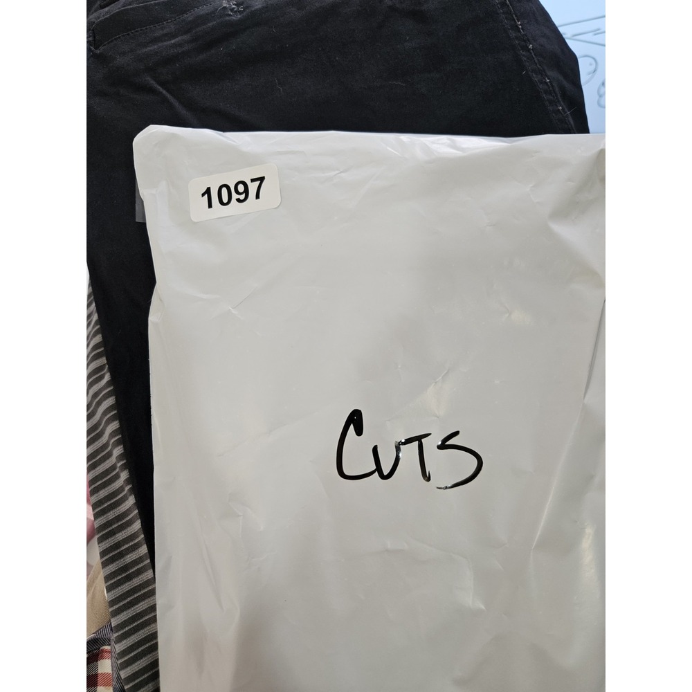 Cuts Shorts Mens‎ 34 Green AO Hybrid Quick Dry Slim Fit Chino Pockets - Picture 10 of 10